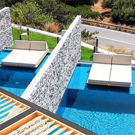 Aelia Lejlighedshotel Istron